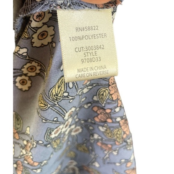 Max Studio Women's Crepe Pleated Blouse - Colorful Size M Trumpet Sleeve - Picture 5 of 6